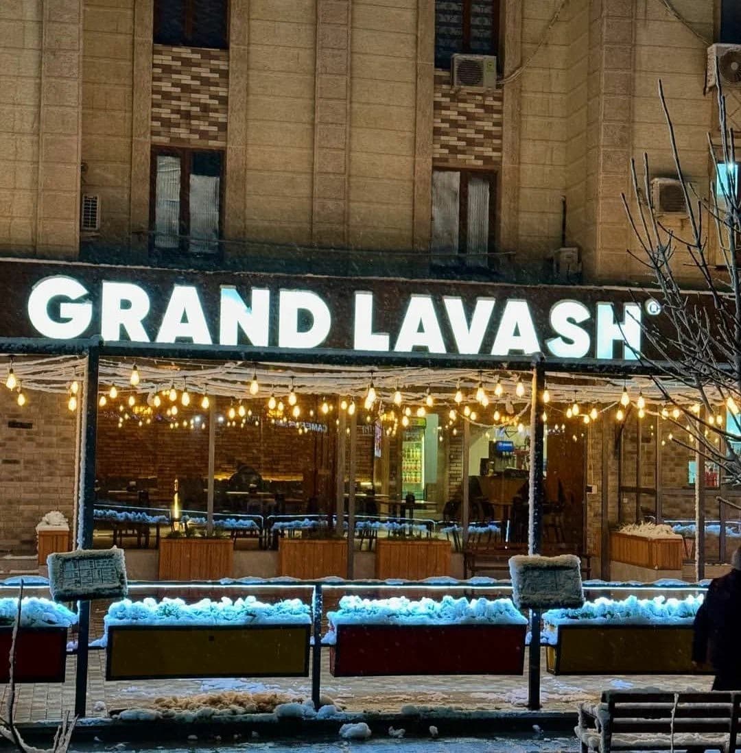 Grand Lavash Main